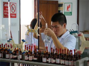 海南省高校第二届大学生化学实验技能竞赛在我院举办