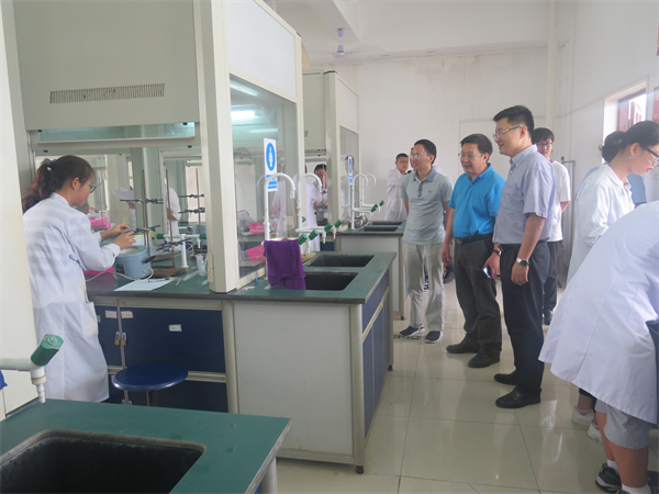 海南省高校第二届大学生化学实验技能竞赛在我院举办