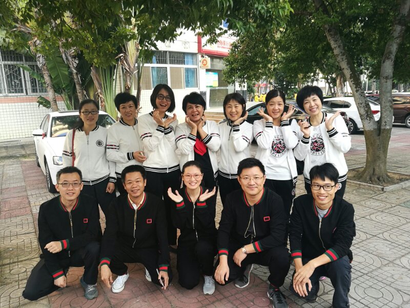 我院教职工积极参与学校第三十三届运动会